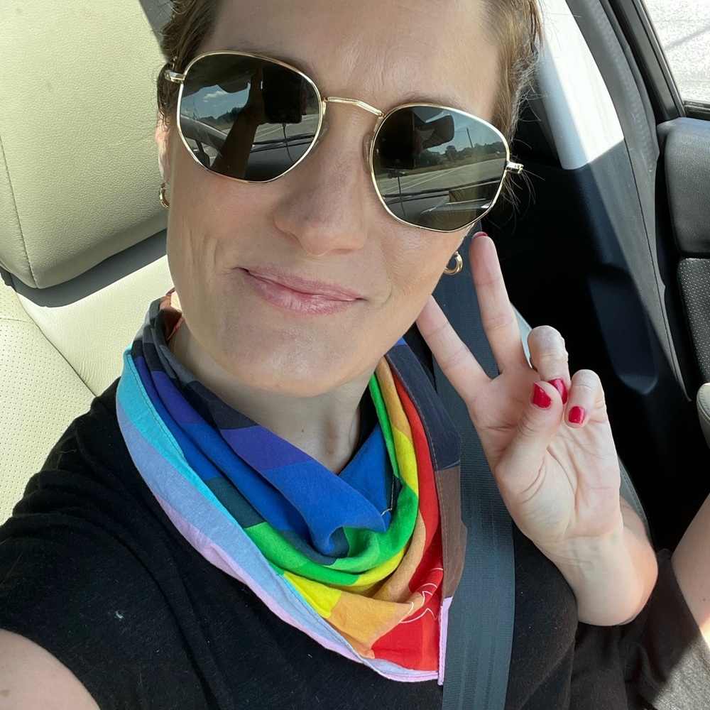 Meet your Posher, Amy